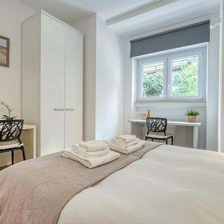 Emily Valles Apartment Saint Peter'S Rom Exterior foto